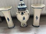 Delfts Blauw Vaas - Handgeschilderd, Antiek en Kunst, Ophalen of Verzenden