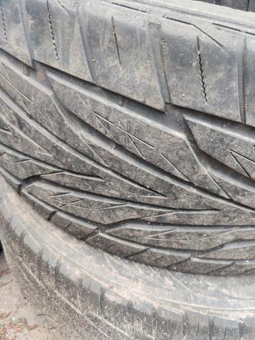 Toyo proxes 305-45r22  beschikbaar voor biedingen