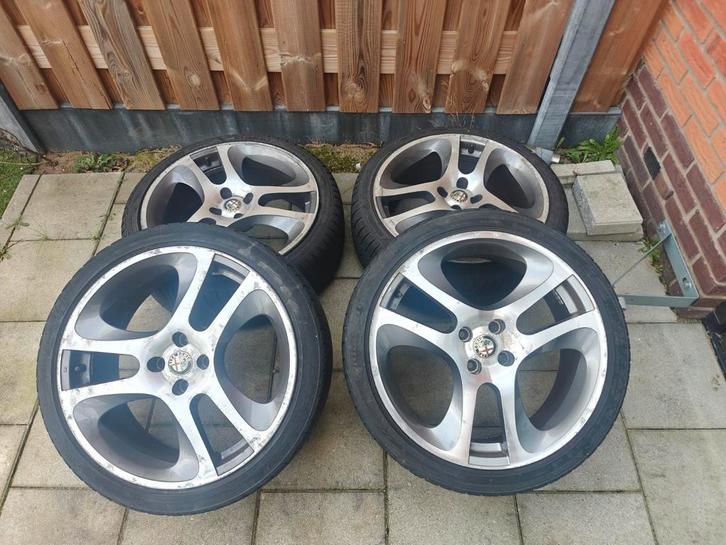 Alfa Romeo Mito 18" Velgen, Auto diversen, Overige Auto diversen, Ophalen