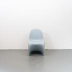 1 Vitra Verner Panton Chair baby Blue, Huis en Inrichting, Stoelen, Zo goed als nieuw, Kunststof