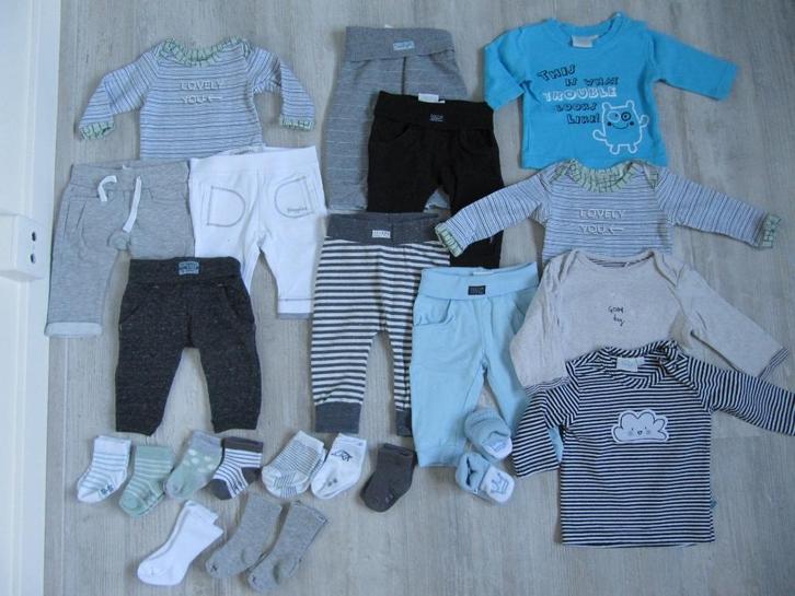 Kledingpakket maat 50 en 56 jongen Feetje/noppies, Kinderen en Baby's, Babykleding | Baby-kledingpakketten, Gebruikt, Maat 50