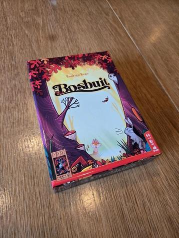 Bosbuit beschikbaar voor biedingen