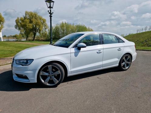 Audi A3  limousine 1.4 Tfsi COD Sedan 2013 Wit, Auto's, Audi, Particulier, A3, Benzine, A, Sedan, Handgeschakeld, Origineel Nederlands