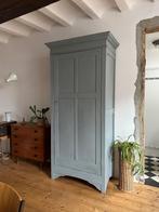Antieke Franse kast, brocante vintage garderobekast, Huis en Inrichting, Met hangruimte, Gebruikt, 200 cm of meer, Ophalen