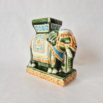 Plantenstandaard olifant | Keramische olifant | Plantentafel beschikbaar voor biedingen