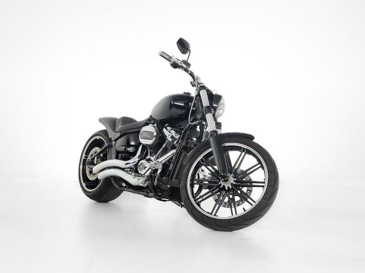 Harley-Davidson FXBRS Breakout 114 Vivid Black (bj 2019), Motoren, Motoren | Harley-Davidson, Bedrijf, Overig, meer dan 35 kW