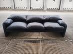 Cassina Maralunga 3-zitsbank, opnieuw gestoffeerd, Huis en Inrichting, Banken | Bankstellen, Driepersoons, 75 tot 100 cm, Ophalen of Verzenden