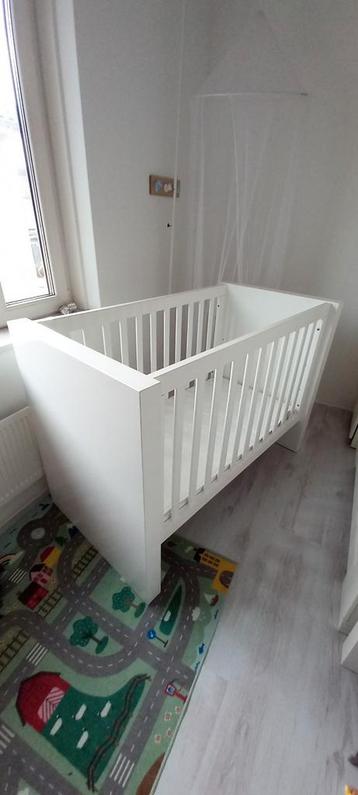 Babybox beschikbaar voor biedingen