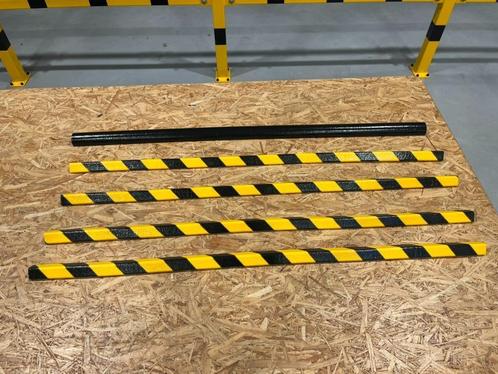 Hoekbescherming PU-schuim  - zelfklevend (1x) of magnetisch, Auto diversen, Overige Auto diversen, Ophalen of Verzenden