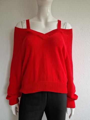 Riani pullover met V-hals. Maat 38, Rood. beschikbaar voor biedingen