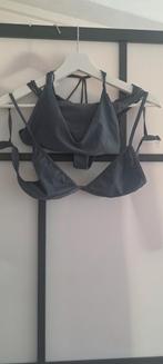 3 delig 2 tops, 1 broekje maat XS grijs, Ophalen of Verzenden, Gedragen, Grijs, Bikini