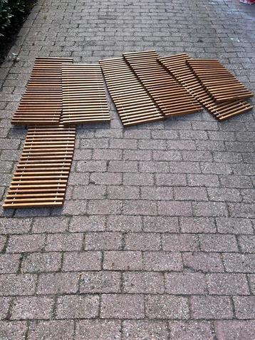 Eikenhouten convectorput roosters - 7 meter beschikbaar voor biedingen