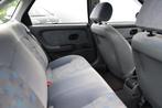 Renault Laguna 1.8 RN 25dkm! (bj 1997), Auto's, Oldtimers, Voorwielaandrijving, 94 pk, Renault, Bedrijf