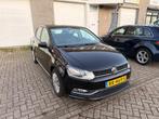 Volkswagen Polo 1.2 TSI 66KW 2015 Zwart, Auto's, Volkswagen, Stof, 4 cilinders, Handgeschakeld, 1000 kg