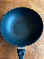 Fissler wokpan 28cm voor alle warmtebronnen muv inductie., Huis en Inrichting, Keuken | Potten en Pannen, Ophalen of Verzenden
