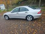 Mercedes C180 te koop, Automaat, Achterwielaandrijving, 74 €/maand, Zwart