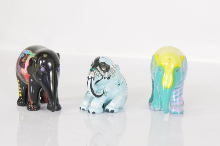 Set van 3 Elephant Parade miniaturen – handbeschilderd, Antiek en Kunst, Kunst | Designobjecten, Ophalen of Verzenden