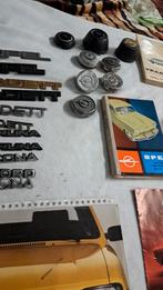 Opel kadett folders2 x  vraagbaak 4x logo's 6 stuks, Auto diversen, Handleidingen en Instructieboekjes, Ophalen of Verzenden