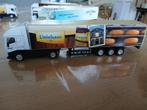 27 vrachtauto's met reclame, Hobby en Vrije tijd, Modelbouw | Auto's en Voertuigen, Overige merken, Gebruikt, 1:50 of kleiner