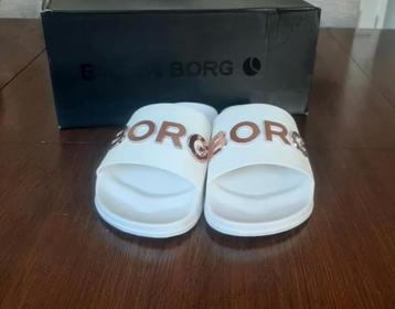 Nieuw: Bjorn Borg witte comfortabele (bad) slippers maat 32 beschikbaar voor biedingen