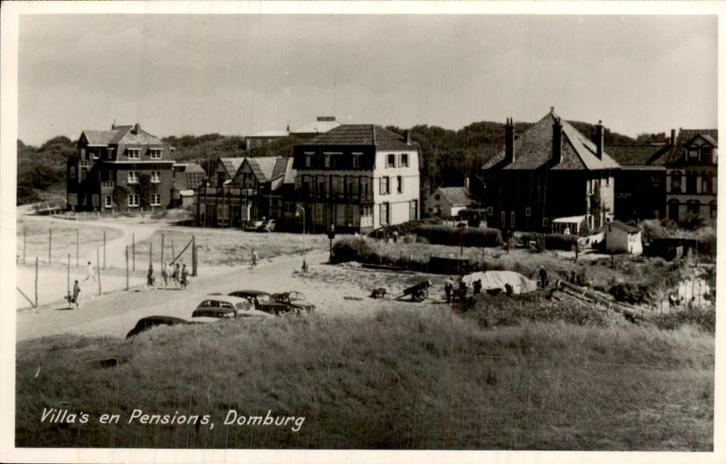 Domburg - Villa en Pensions, Verzamelen, Ansichtkaarten | Nederland, Gelopen, Zeeland, 1940 tot 1960, Ophalen of Verzenden