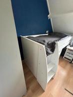 Halfhoogslaper met bureautje, Kinderen en Baby's, Kinderkamer | Stapelbedden en Hoogslapers, Ophalen of Verzenden, Gebruikt, Halfhoogslaper