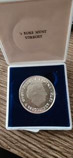 Zilveren Tien gulden Juliana 1973 Prooflike, Postzegels en Munten, Koningin Juliana, Zilver, Ophalen of Verzenden, Losse munt