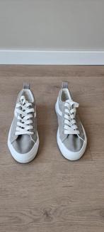 Grijze Sneakers - Maat 37, Ophalen of Verzenden, Gedragen, Grijs, Sneakers of Gympen