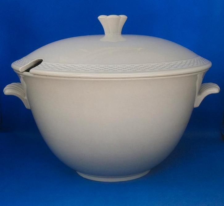 Royal Copenhagen Aluminia Faience - grote terrine dekschaal, Antiek en Kunst, Antiek | Servies los, Ophalen of Verzenden