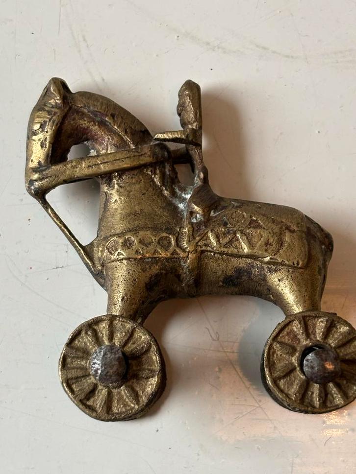 Antiek paard op wielen, Antiek en Kunst, Antiek | Speelgoed, Ophalen of Verzenden