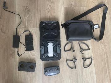 DJI Spark fly more combo + EXTRAS