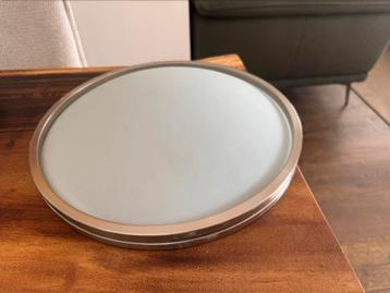 2x stevige RVS met melkglas plafonnaire led  beschikbaar voor biedingen