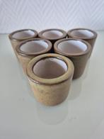 Zes eierdopjes van Lucie Q. Bakker in uitstekende staat, Huis en Inrichting, Ophalen of Verzenden, Zo goed als nieuw