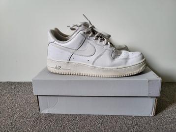 Witte Nike Air Force 1 Maat 38,5 UK 5 beschikbaar voor biedingen