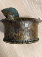 Bronze asbak. Met de hand bewerkt. Uit 1942, Antiek en Kunst, Ophalen of Verzenden, Brons