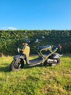 Honda Zoomer originele uitvoering en van 2011, Fietsen en Brommers, Brommers | Honda, Ophalen, Zo goed als nieuw, Overige modellen