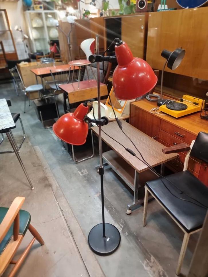 Vintage vloerlamp jaren 60 70, Huis en Inrichting, Lampen | Vloerlampen, Zo goed als nieuw, Ophalen