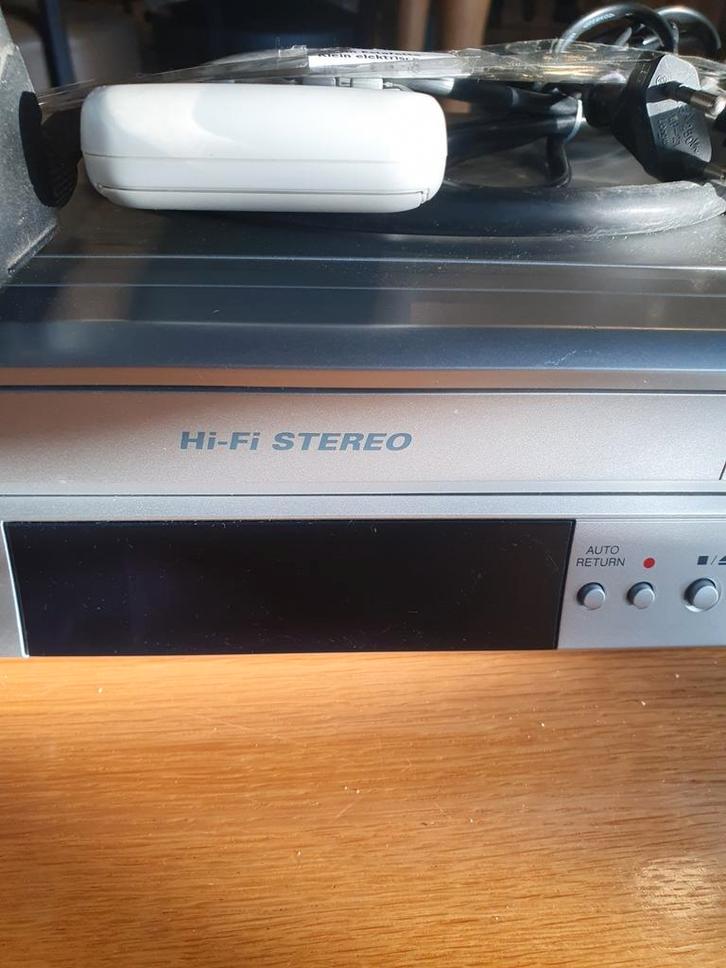 JVC VHS Videorecorder - Goed Werkend!, Audio, Tv en Foto, Videospelers, Gebruikt, VHS-speler of -recorder, Ophalen of Verzenden