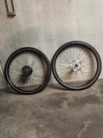 WIELSET 28" DISK, NUVINCINAAF GATES DRIVE EXTREEM LICHT ZGAN, Ophalen, Zo goed als nieuw, Algemeen, Wiel