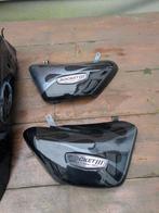 Diverse schildjes tbv Triumph Rocket III, Motoren, Ophalen of Verzenden, Gebruikt