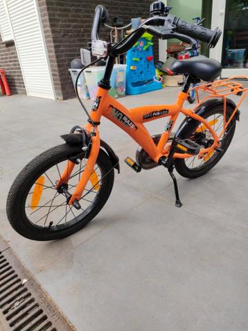 Prachtige jongensfiets 16 inch. Als nieuw!
