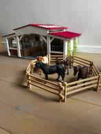 Schleich stal met paarden, Ophalen of Verzenden, Zo goed als nieuw