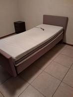 Twee stuks zo goed als nieuwe Boxspring  90 x 200, Ophalen of Verzenden