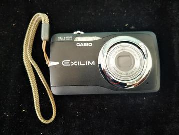 Casio Exilim EX-Z550 Compact Camera 14 Megapixels 2.7-inch beschikbaar voor biedingen