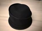 Een elegant dames hoedje, Ophalen of Verzenden, Zo goed als nieuw, One size fits all