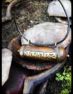 Super gave Ghau amulet aan een Yakleren verstelbare ketting., Ophalen of Verzenden, Overige materialen, Ketting
