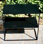 Bijzet tafel / side table H en M home, Ophalen, 25 tot 50 cm, Rechthoekig, Metaal