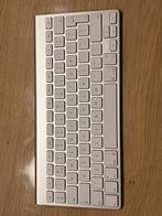 Apple Magic Keyboard, Computers en Software, Toetsenborden, Gebruikt, Multimediatoetsen, Ophalen of Verzenden, Draadloos