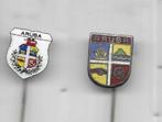 2 ARUBA EMAILE SPELDEN, Verzenden, Gebruikt, Stad of Land, Speldje of Pin