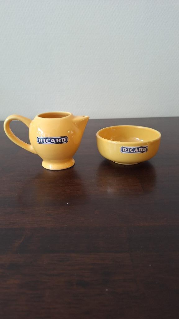 RICARD schenkkan nootjesschaal schaal kan, Antiek en Kunst, Curiosa en Brocante, Ophalen of Verzenden